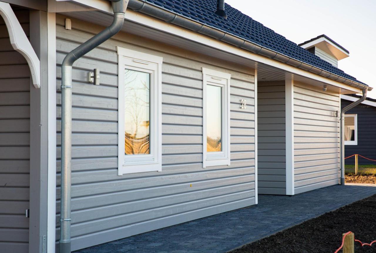Holiday home Daenisches Blockhaus Direkt Am Wangermeer *